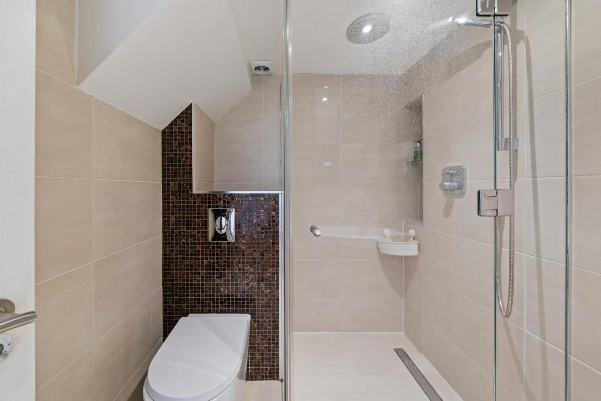 Hidden Gem In Central Location - Beautiful 2 Bed ลอนดอน ภายนอก รูปภาพ