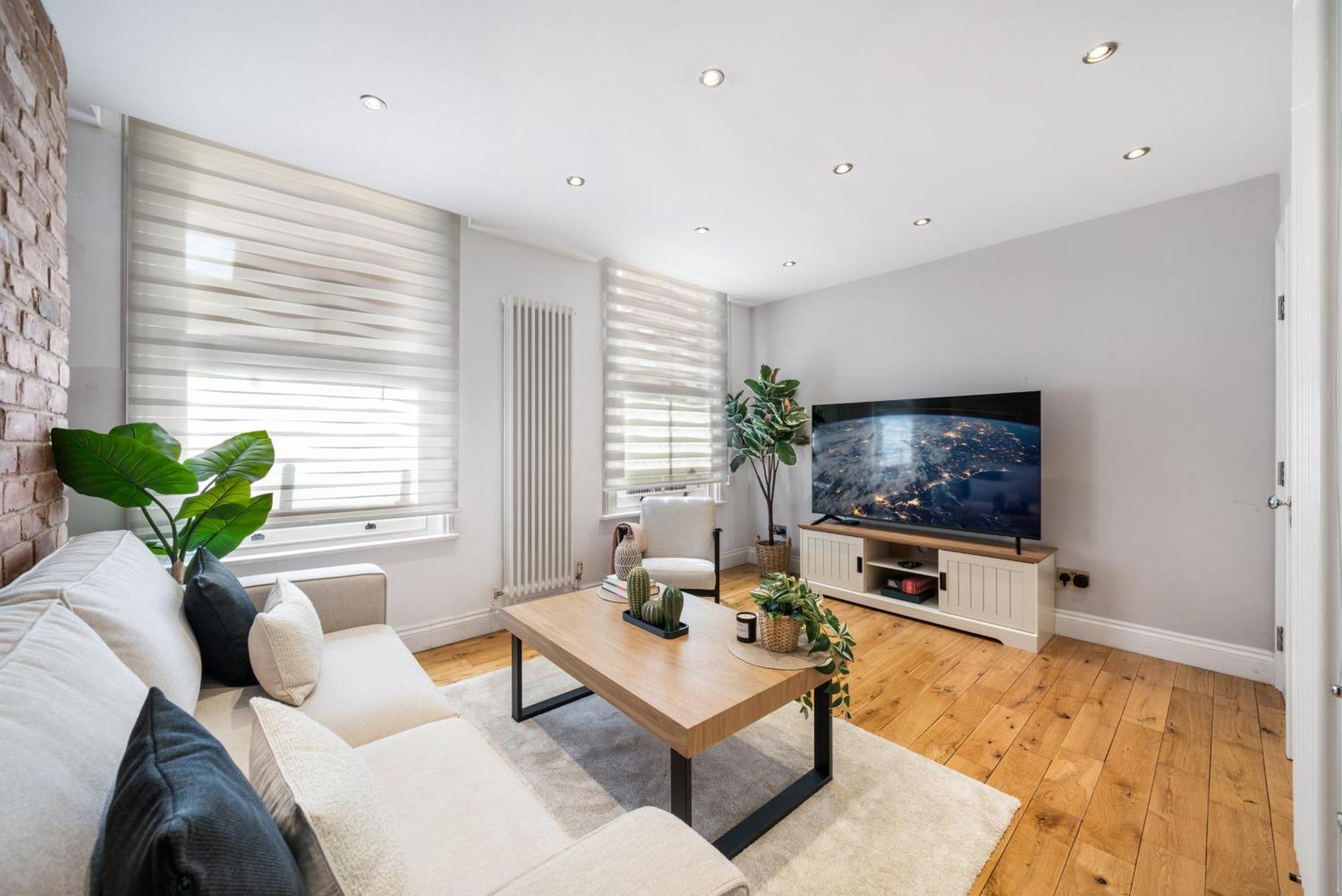 Hidden Gem In Central Location - Beautiful 2 Bed ลอนดอน ภายนอก รูปภาพ